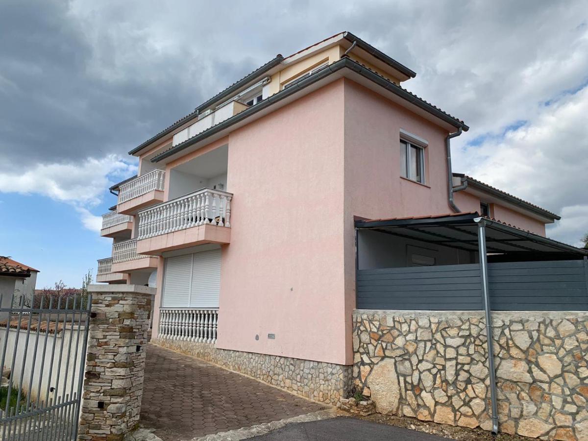 Apartman Dobric Fazana Exterior photo