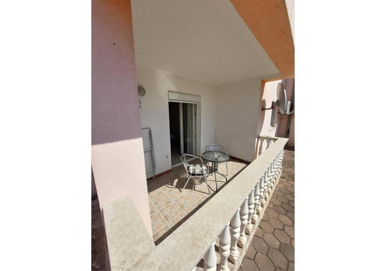 Apartman Dobric Fazana Exterior photo